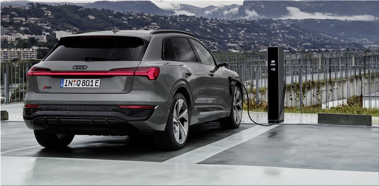Audi Q8 e-tron