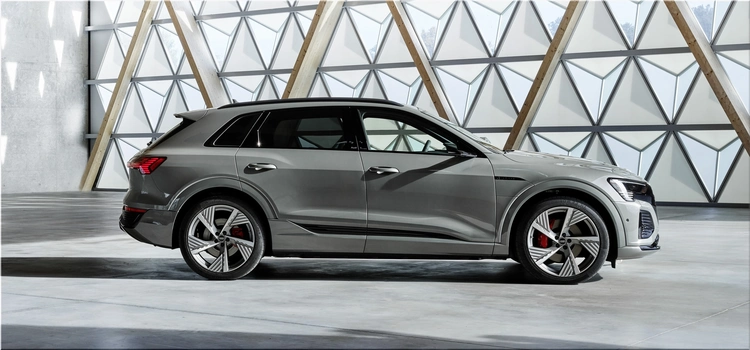 Audi Q8 e-tron Review
