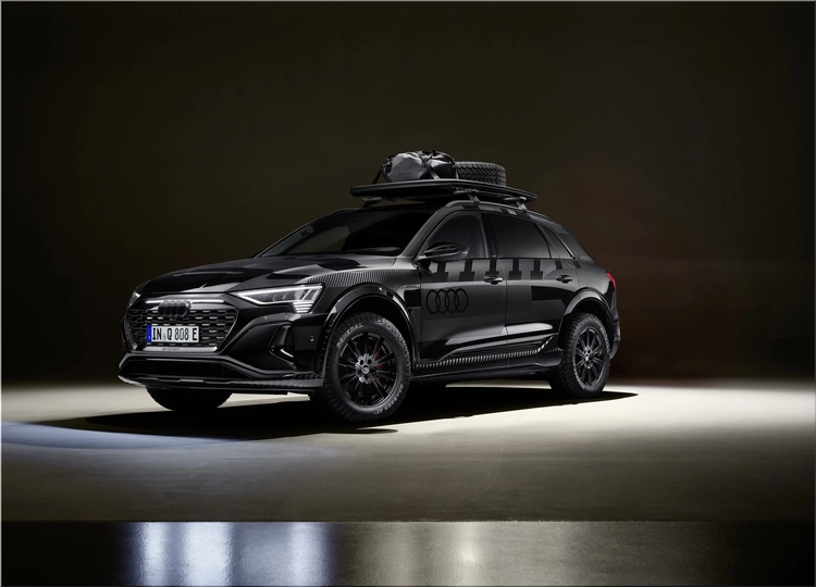 Audi Q8 e-tron Edition Dakar