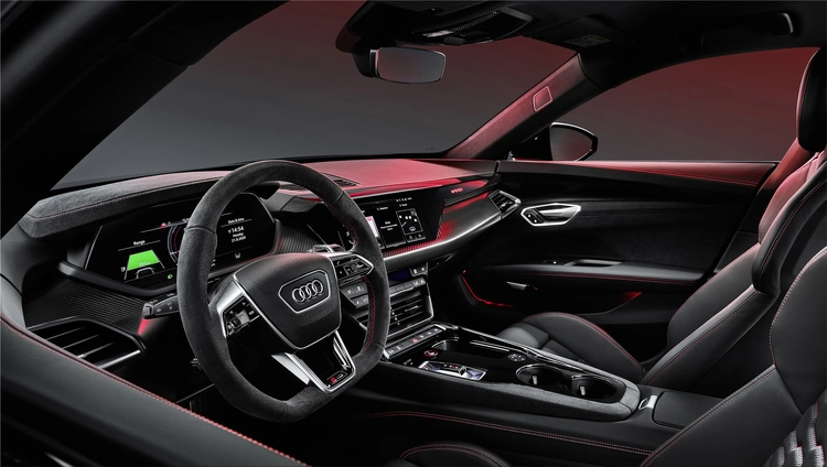 Audi e-tron GT interior
