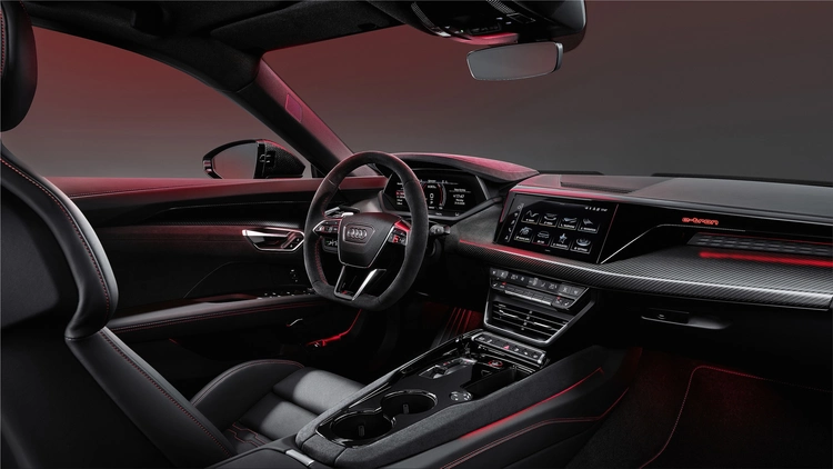 Audi e-tron GT interior