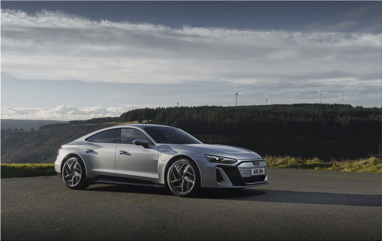 Audi e-tron GT quattro