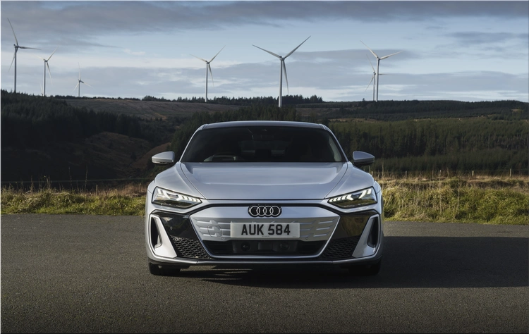 Audi e-tron GT quattro