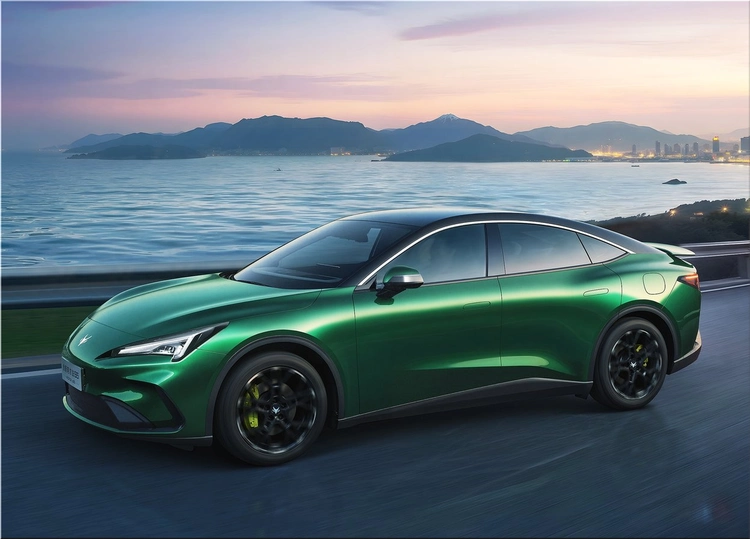 BAIC ArcFox Alpha S5