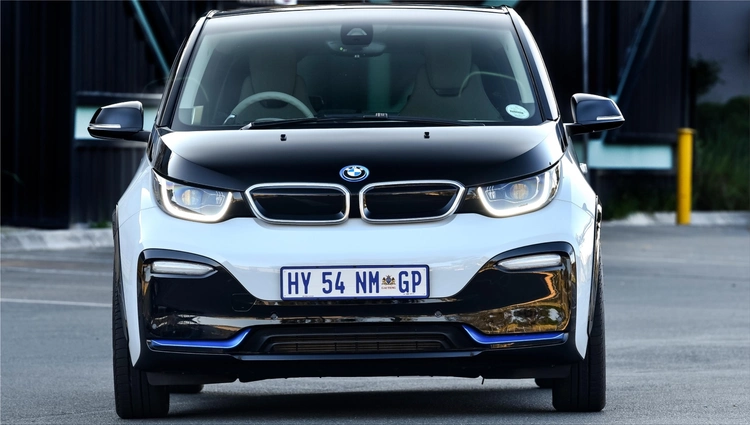 BMW i3