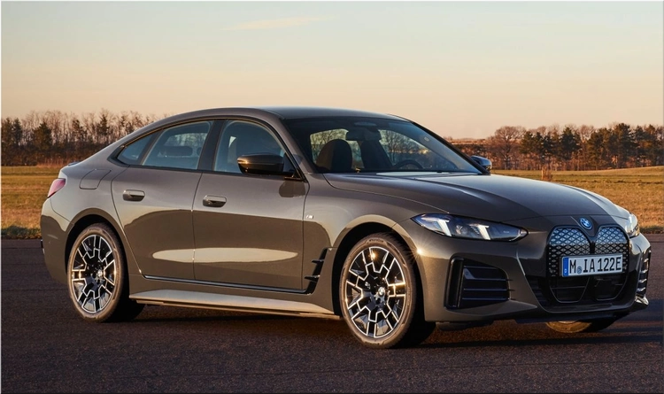 BMW i4 2026