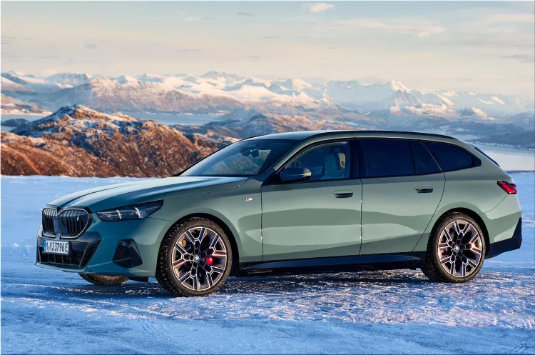 BMW i5 eDrive40