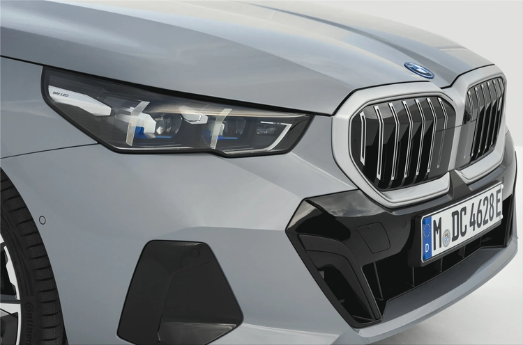 BMW i5