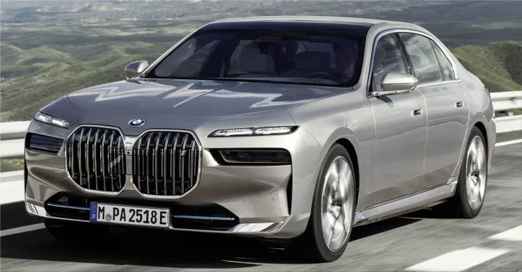 BMW i7 xDrive60 electric car