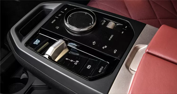BMW iX xDrive50