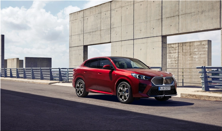 BMW iX2