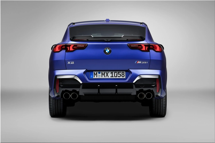 BMW iX2
