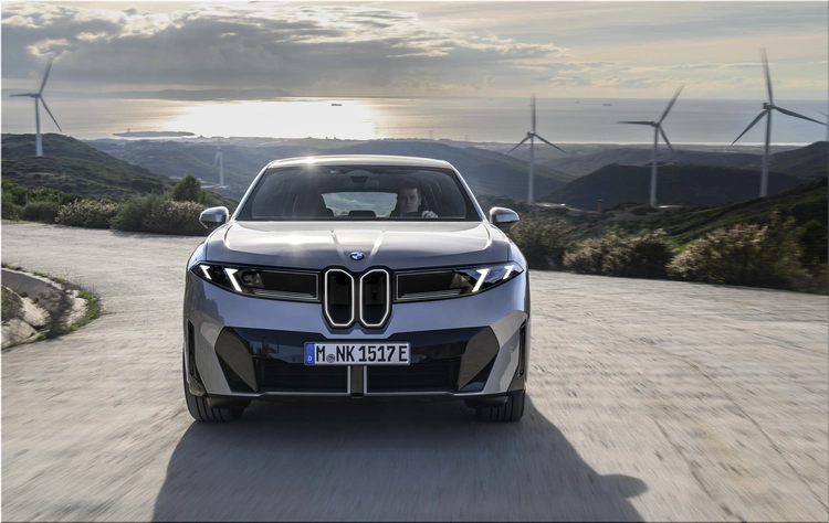 BMW iX3