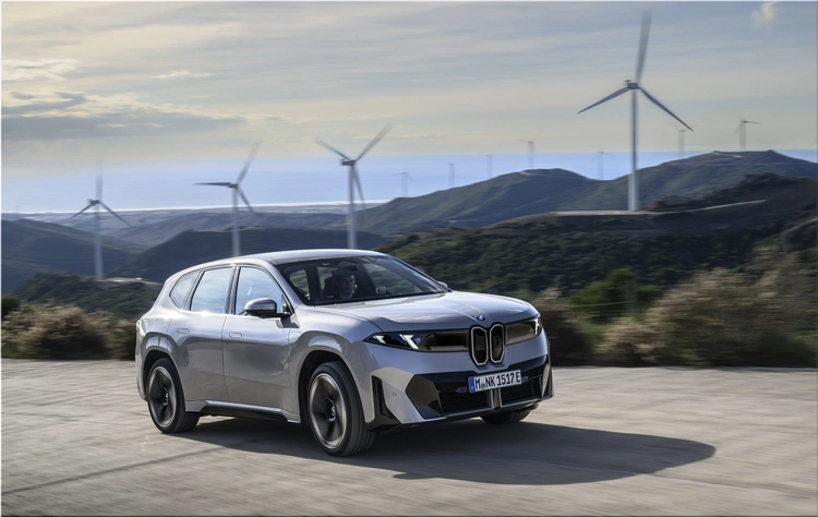 BMW iX3