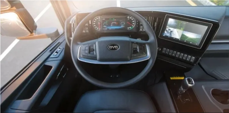 BYD ETH8