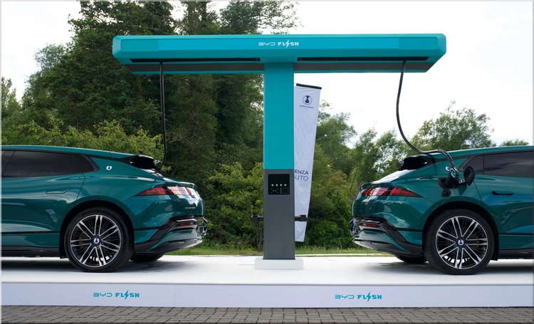 BYD Flash Charging