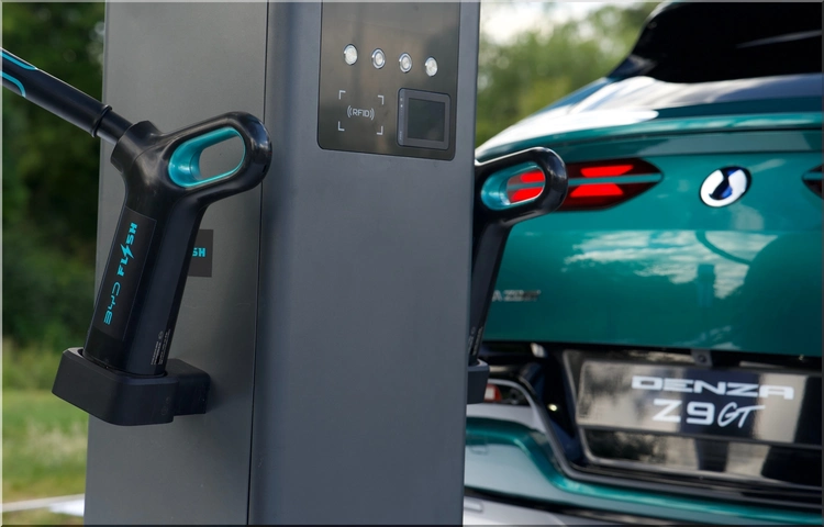 BYD Flash Charging