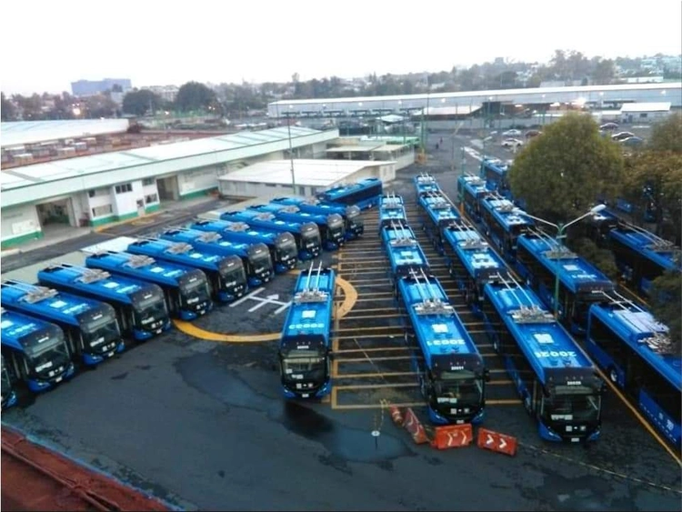 Battery-powered trolleybuses