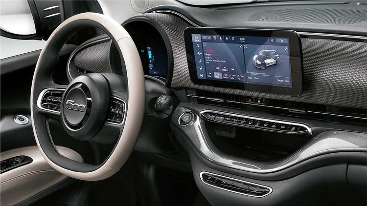 Fiat 500e electric city car