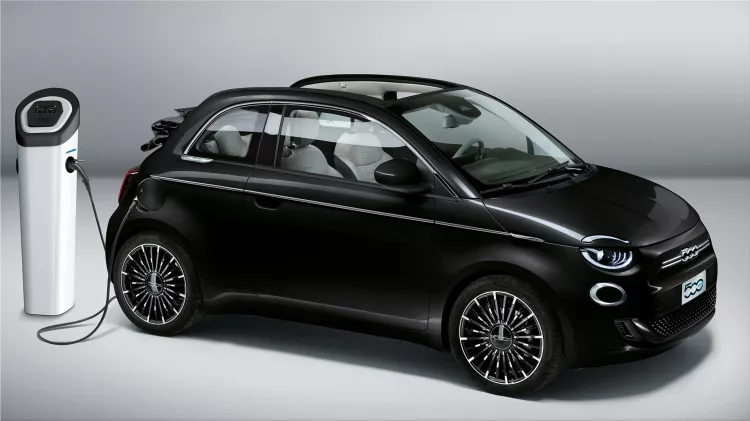 Fiat 500 electric city car