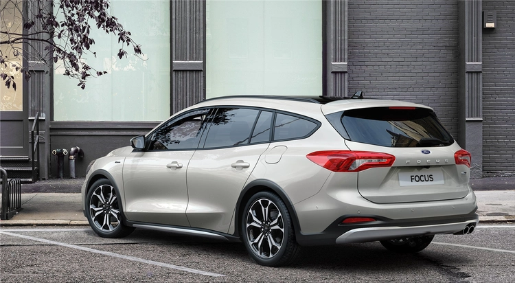 Ford Focus EcoBoost hybrid