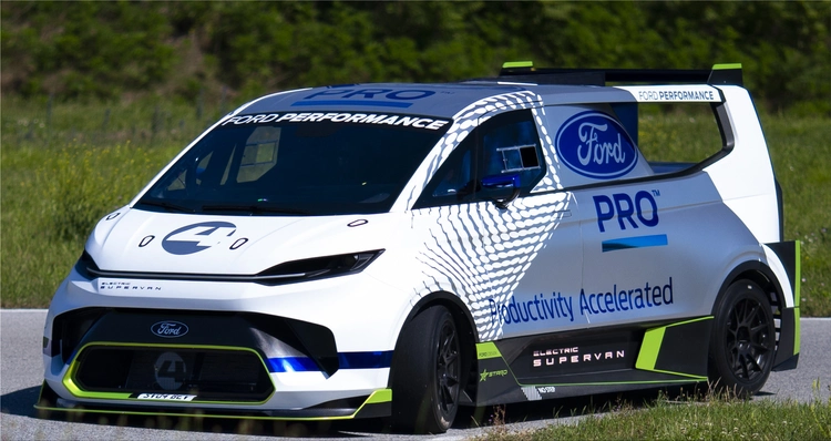 Ford Pro Electric SuperVan