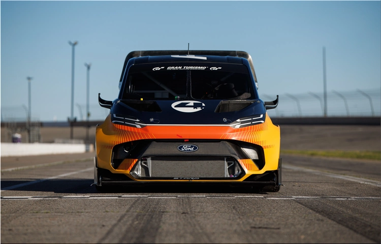 Ford SuperVan