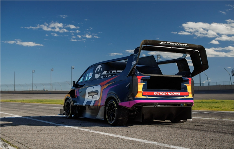 Ford SuperVan