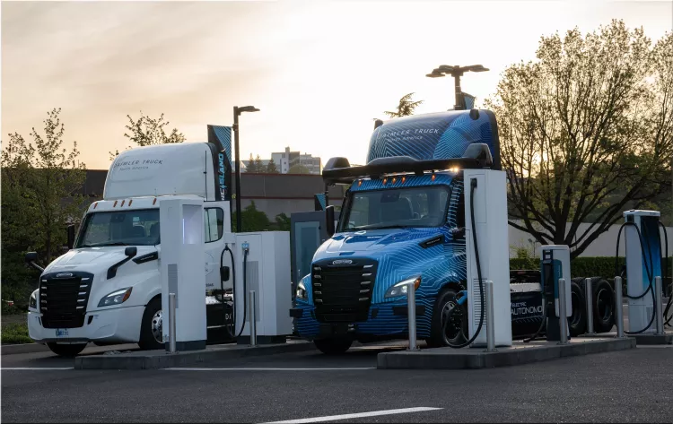 Freightliner eCascadia