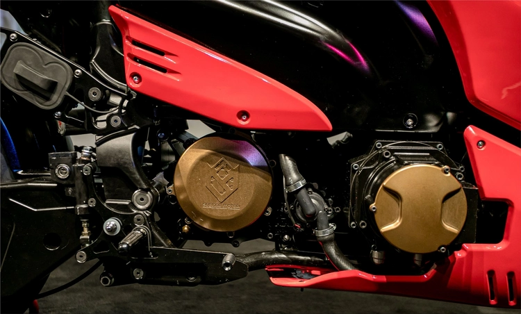 Giaguaro V1R electric motorcycle