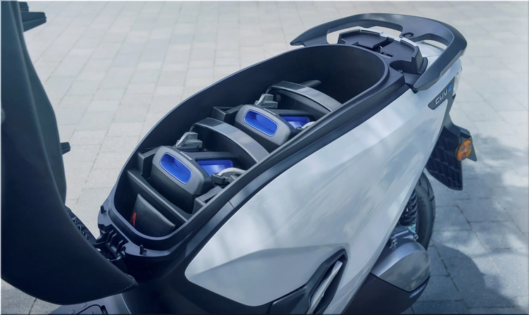 Honda CUV e Electric Scooter