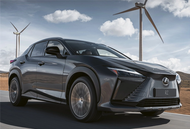 Lexus RZ