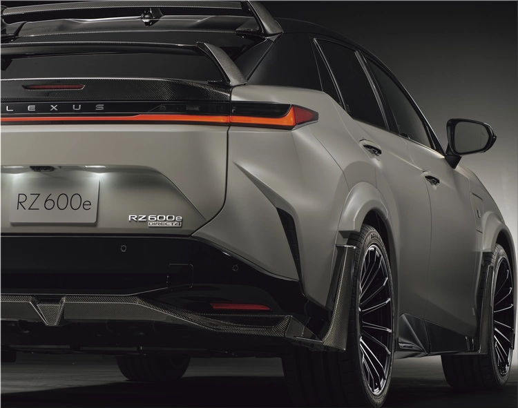 Lexus RZ 600e F SPORT Performance