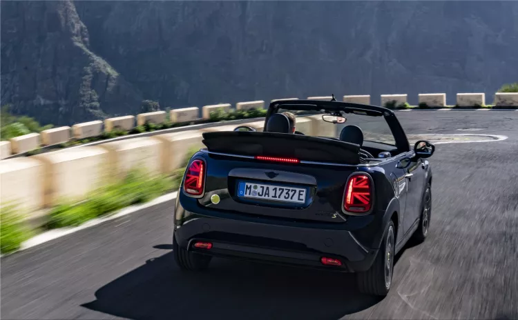 MINI Cooper SE Cabriolet