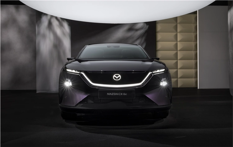 Mazda CX-6e