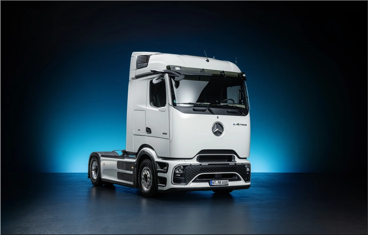 2024 Mercedes-Benz eActros