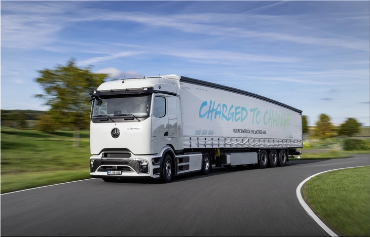 2024 Mercedes-Benz eActros