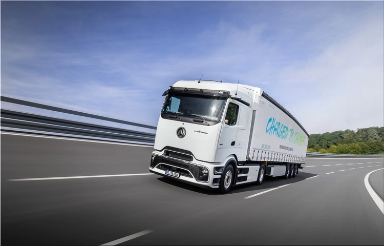 2024 Mercedes-Benz eActros