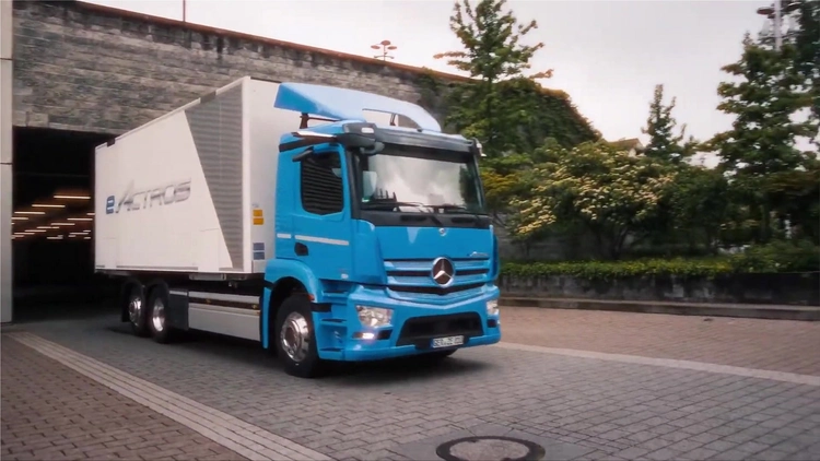 Mercedes-Benz eActros electric truck