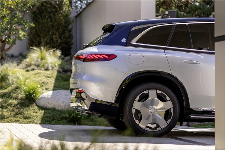 Mercedes-Maybach EQS