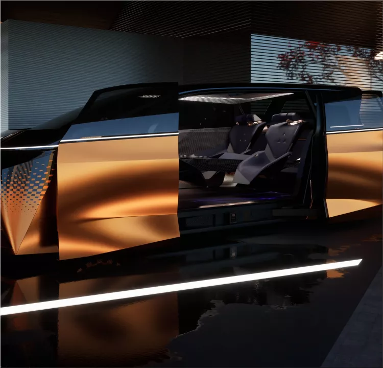 Nissan Hyper Tourer