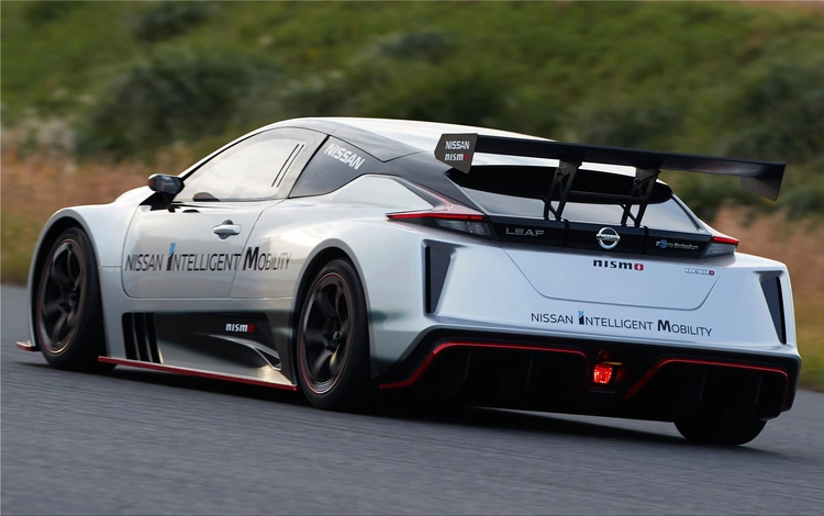 Nissan LEAF NISMO RC