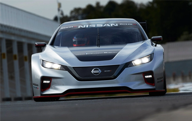 Nissan LEAF NISMO RC