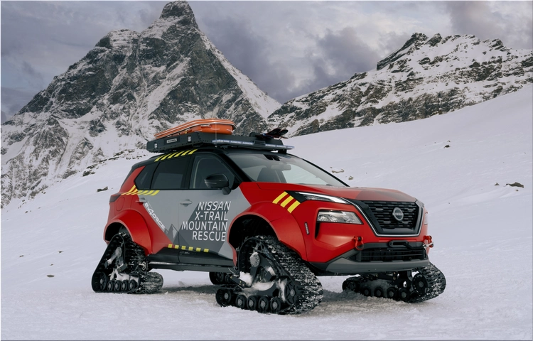 Nissan X-Trail Mountain Rescue