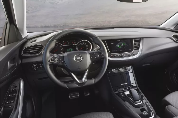 Opel Grandland X Hybrid4