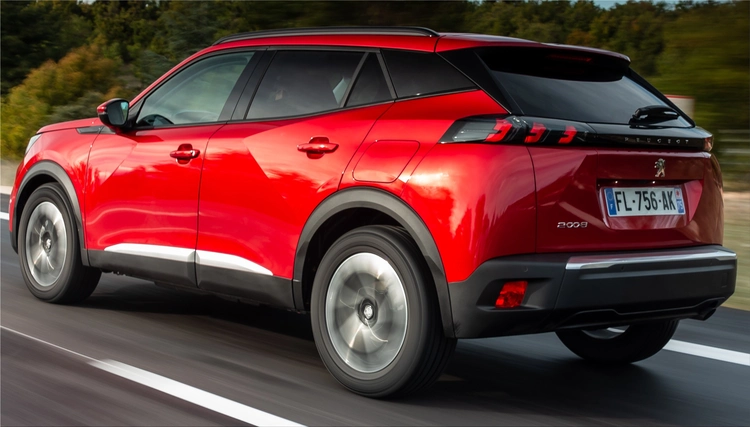 Peugeot e-2008 GT electric compact SUV