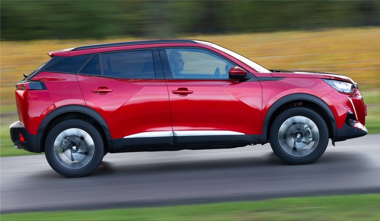 Peugeot 2008 electric SUV