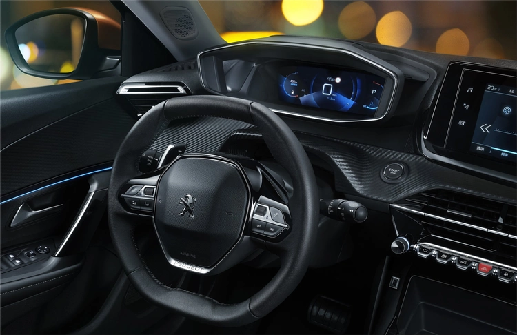 Peugeot e-2008