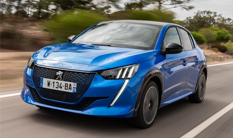 Peugeot e-208
