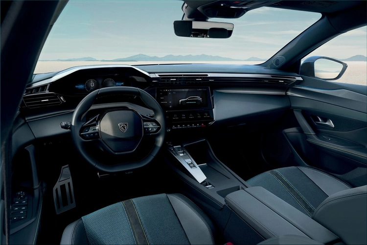 Peugeot e-308